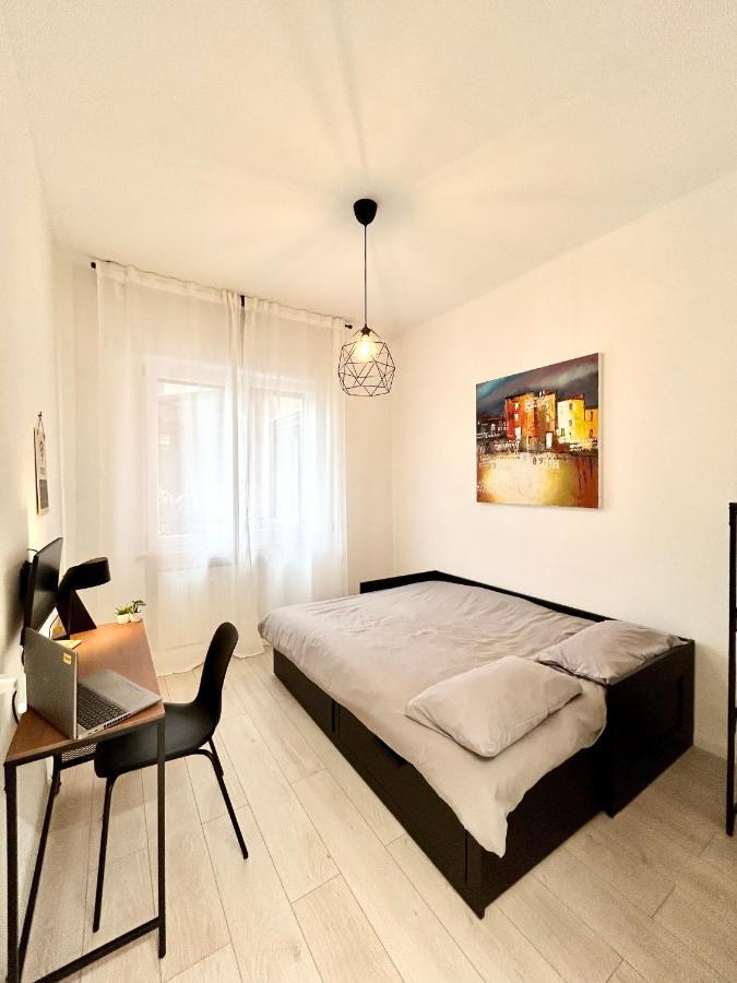 Design Moderno In Centro - Lainate- Rho Fiera Apartman Kültér fotó